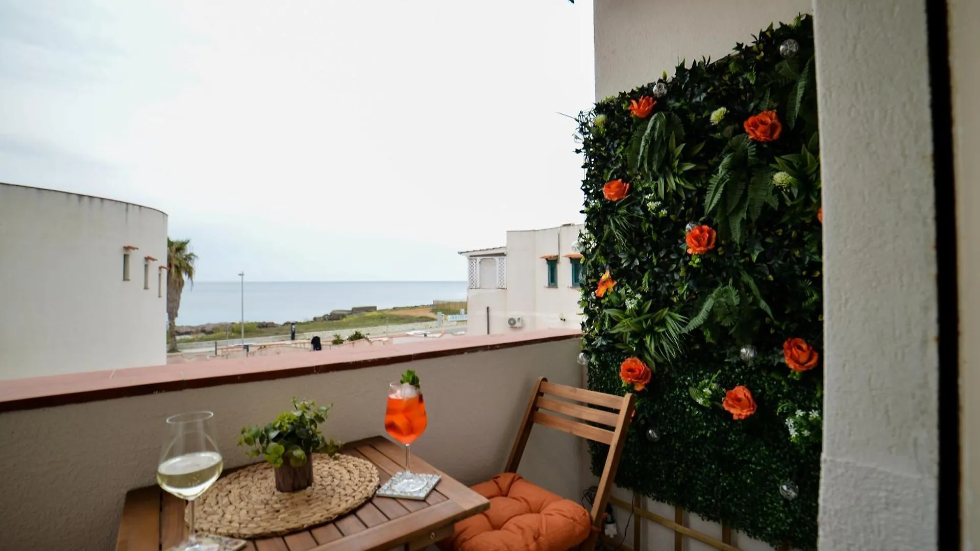 Isula Seaview Apartments Isola delle Femmine 0*,  Italien